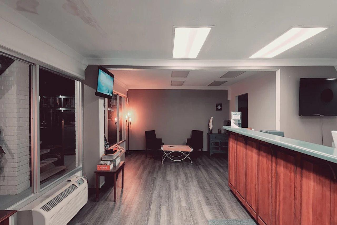 Suburban Studios Cookeville Luaran gambar