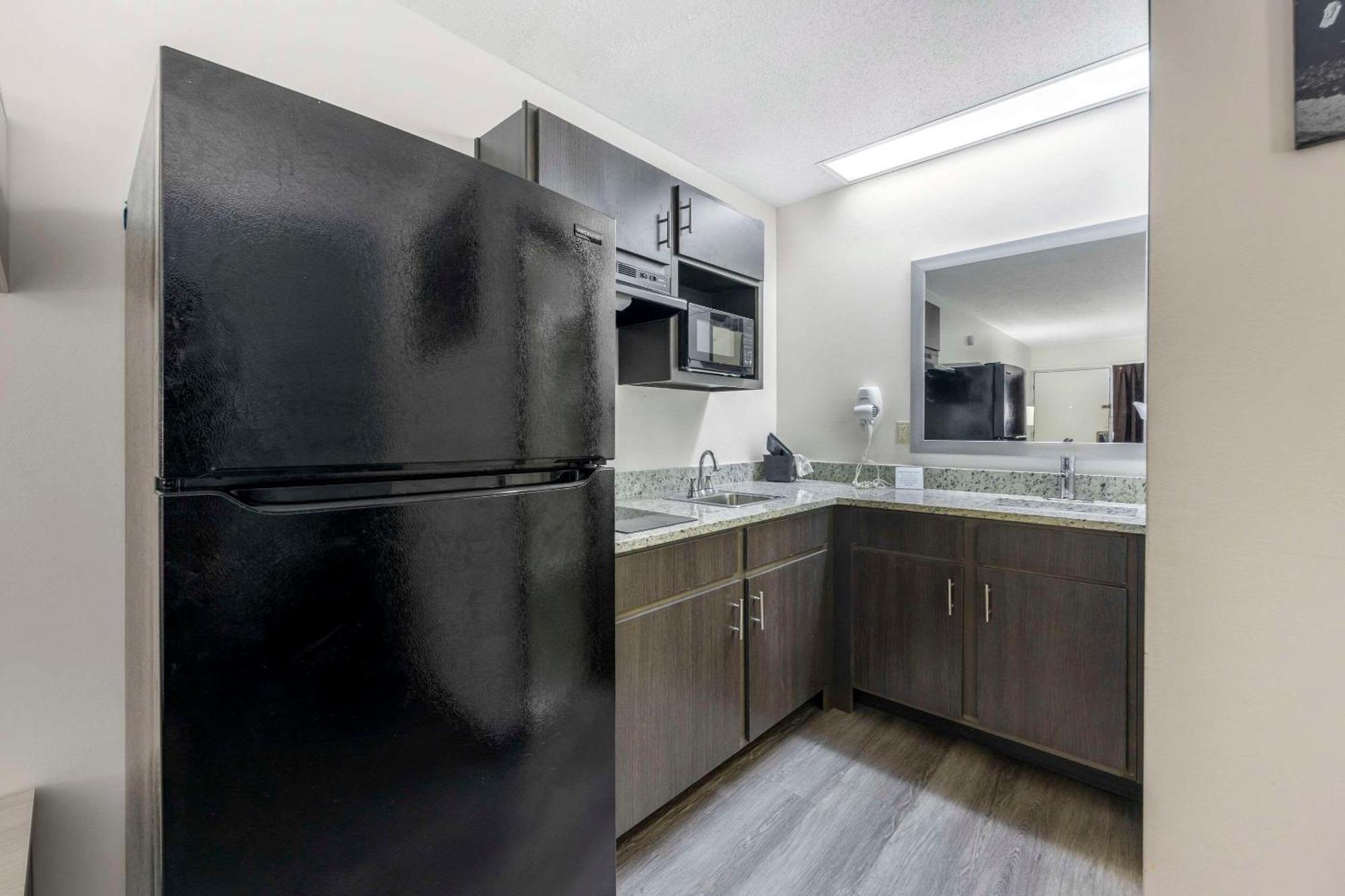 Suburban Studios Cookeville Luaran gambar
